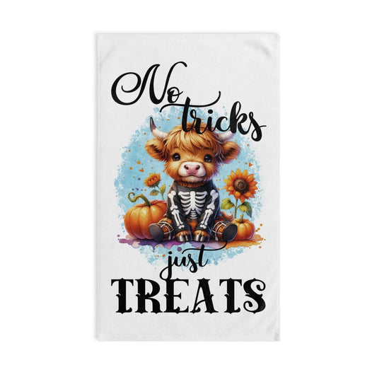 Halloween-Themed Hand Towel, Cute Cow Design, No Tricks Just Treats, Kitchen Decor, Fall Decor, Fun Gift Idea Rainbow Chaos Art Studio